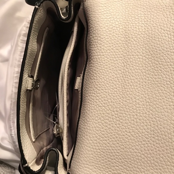 Michael Kros NWT- Bristol Sm Leather Backpack - Picture 8 of 13